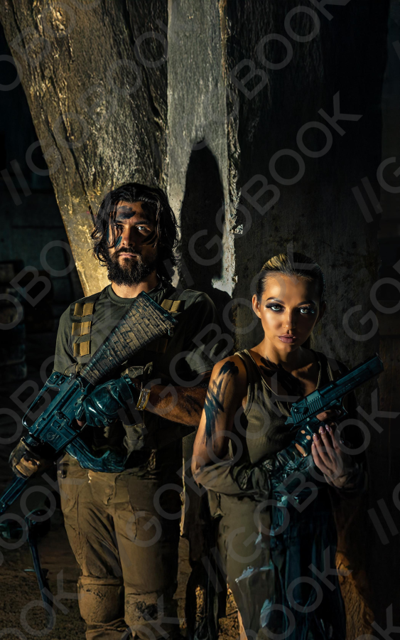 陰影下的戰術雙人組